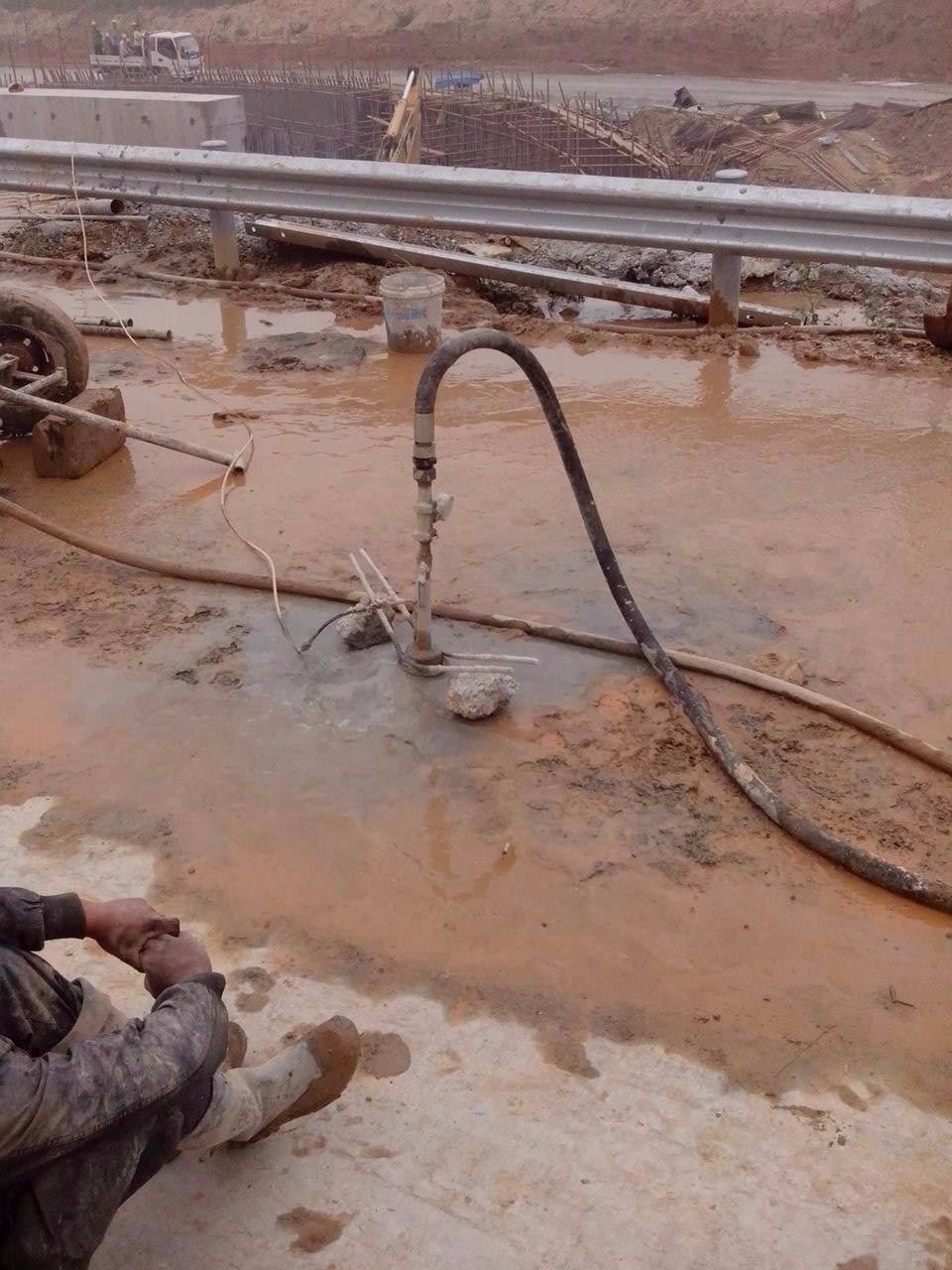 王场镇路基压密注浆